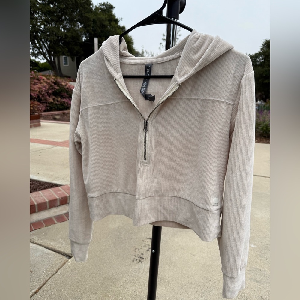 Vuori cropped half zip XS